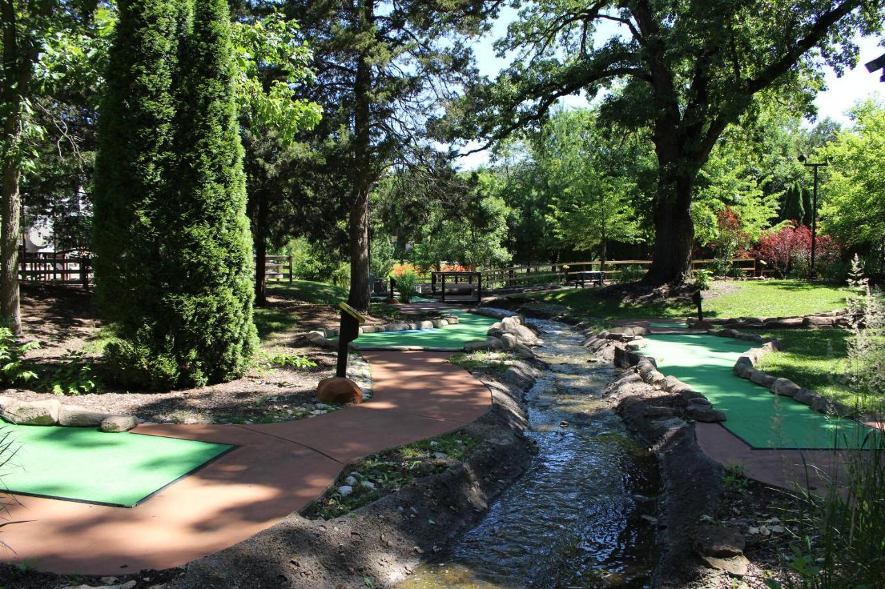 Grand Bear Resort At Starved Rock Utica Εξωτερικό φωτογραφία